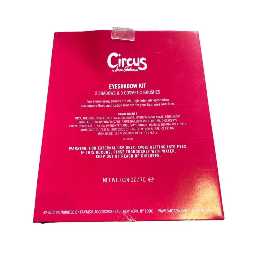 Circus by Sam Edelman 2 High Intensity Eyeshadows & 3‎ Cosmetic Brushes Kit